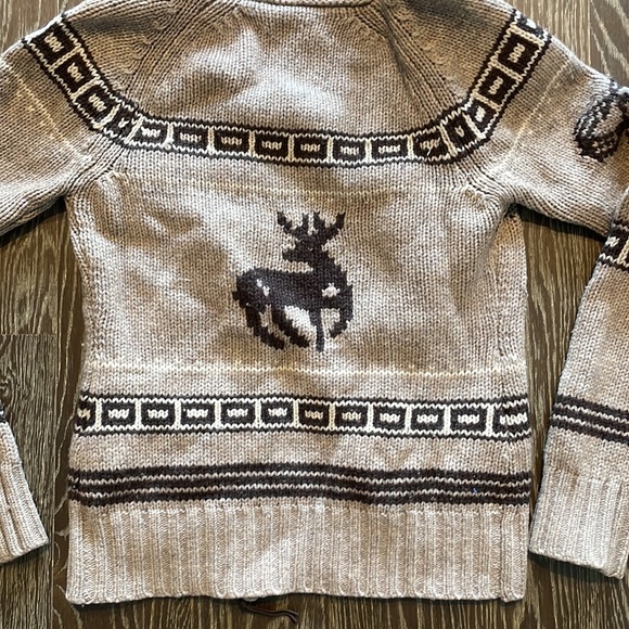 TNA Sea to Sky sweater - Picture 3 of 3